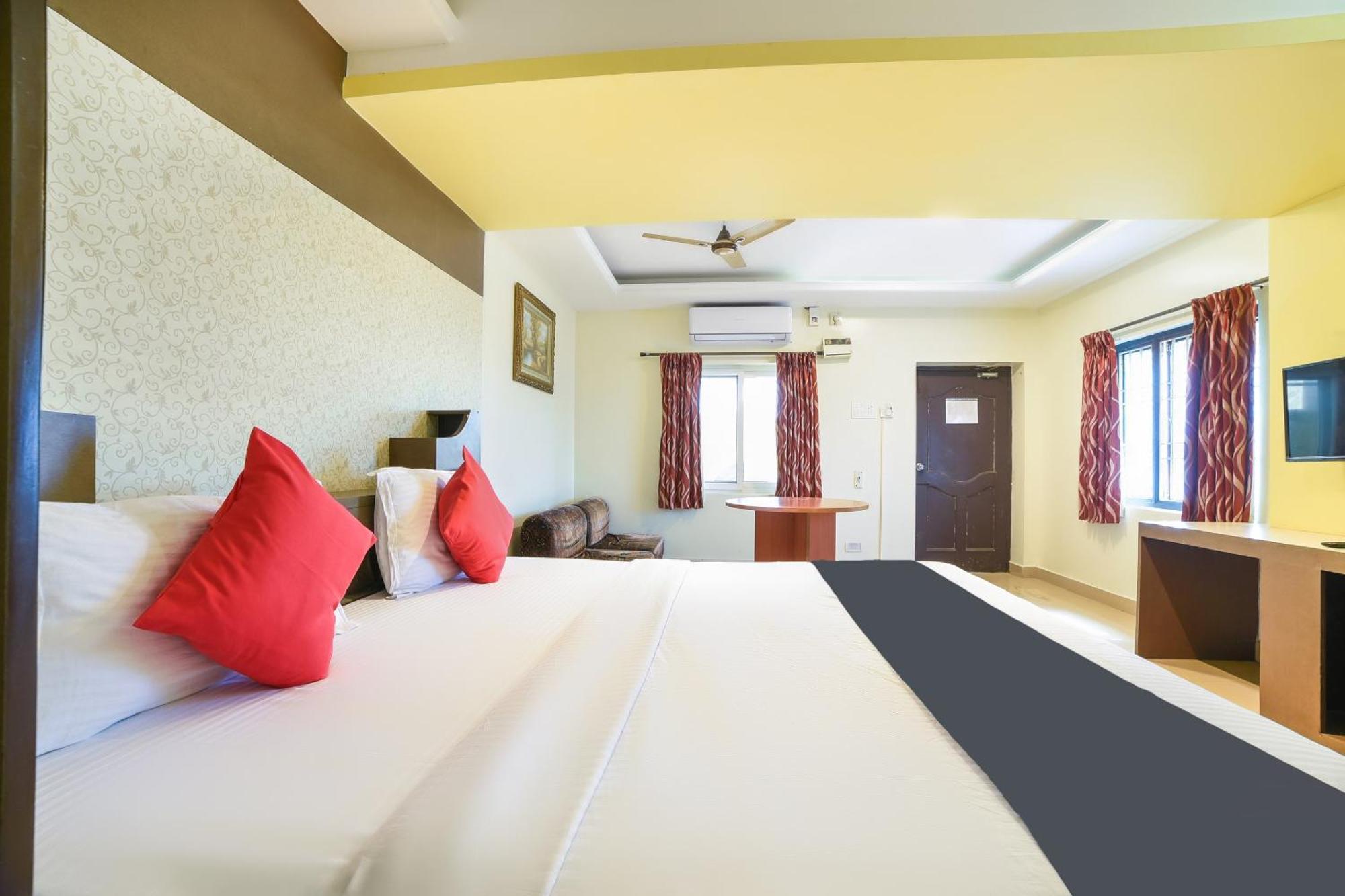 Collection O Bp Ecr Hotel